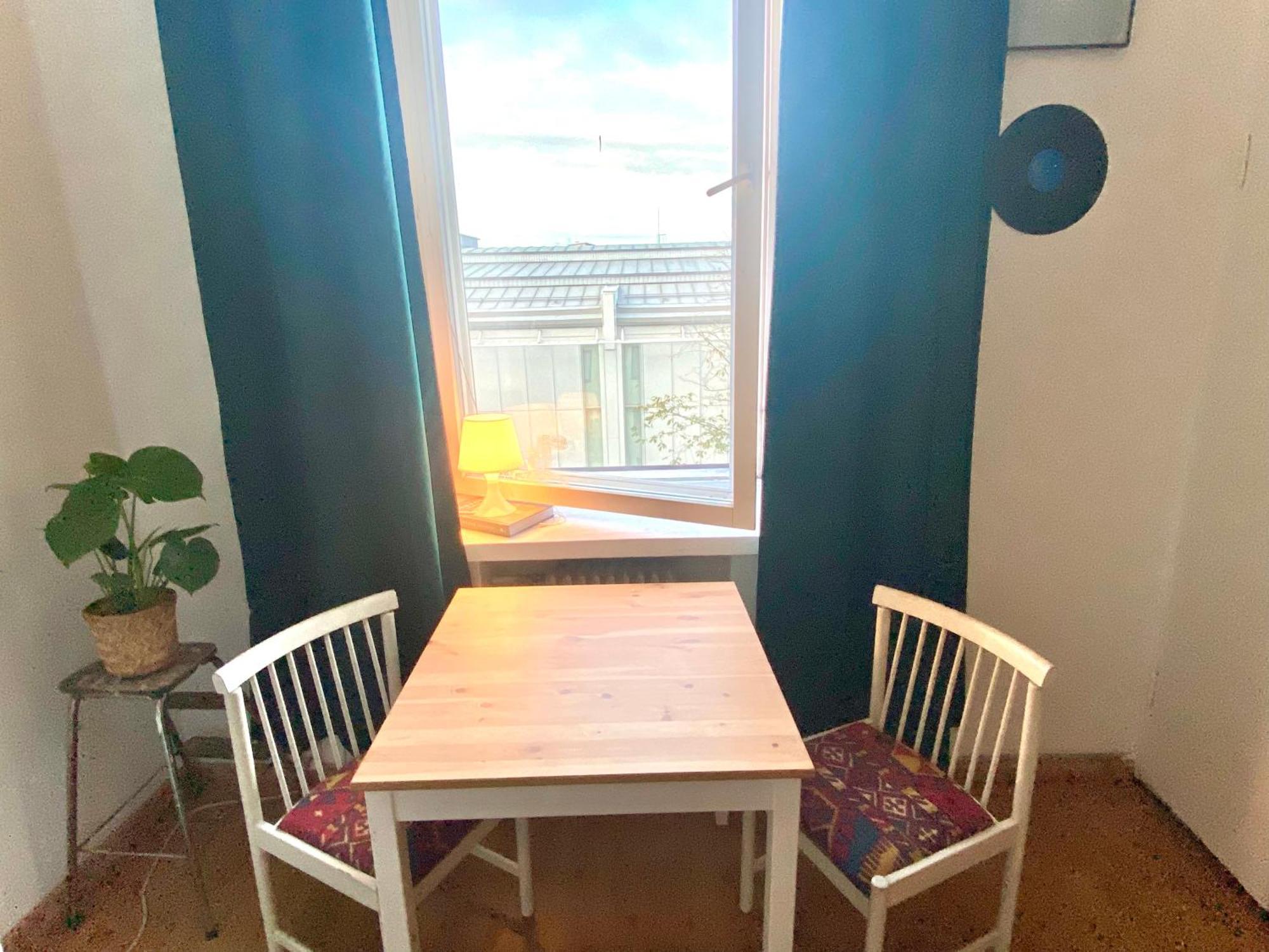 Cozy Nest, Kamppi Apartamento Helsínquia Exterior foto
